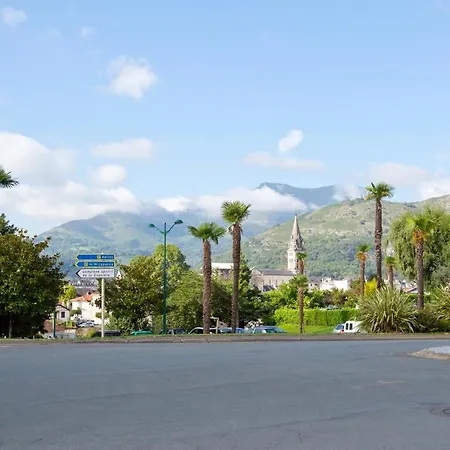 Grand Avec Climatisation, Balcon Proche Gare Centre