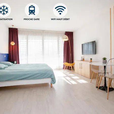 Grand Avec Climatisation, Balcon Proche Gare Centre Apartamento