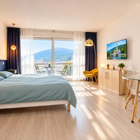 Grand Avec Climatisation, Balcon Proche Gare Centre * Lourdes