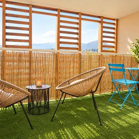 Grand Avec Climatisation, Balcon Proche Gare Centre Apartment Lourdes